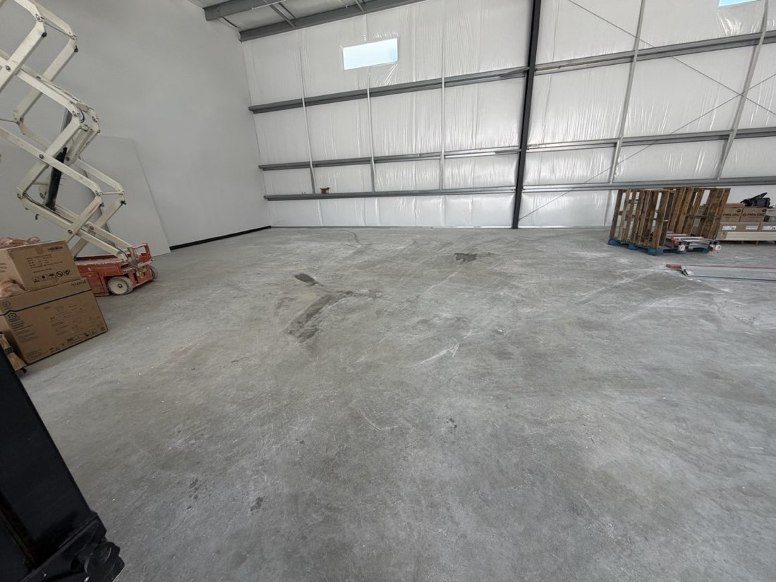 Warehouse floor completely cleared after JATS junk removal